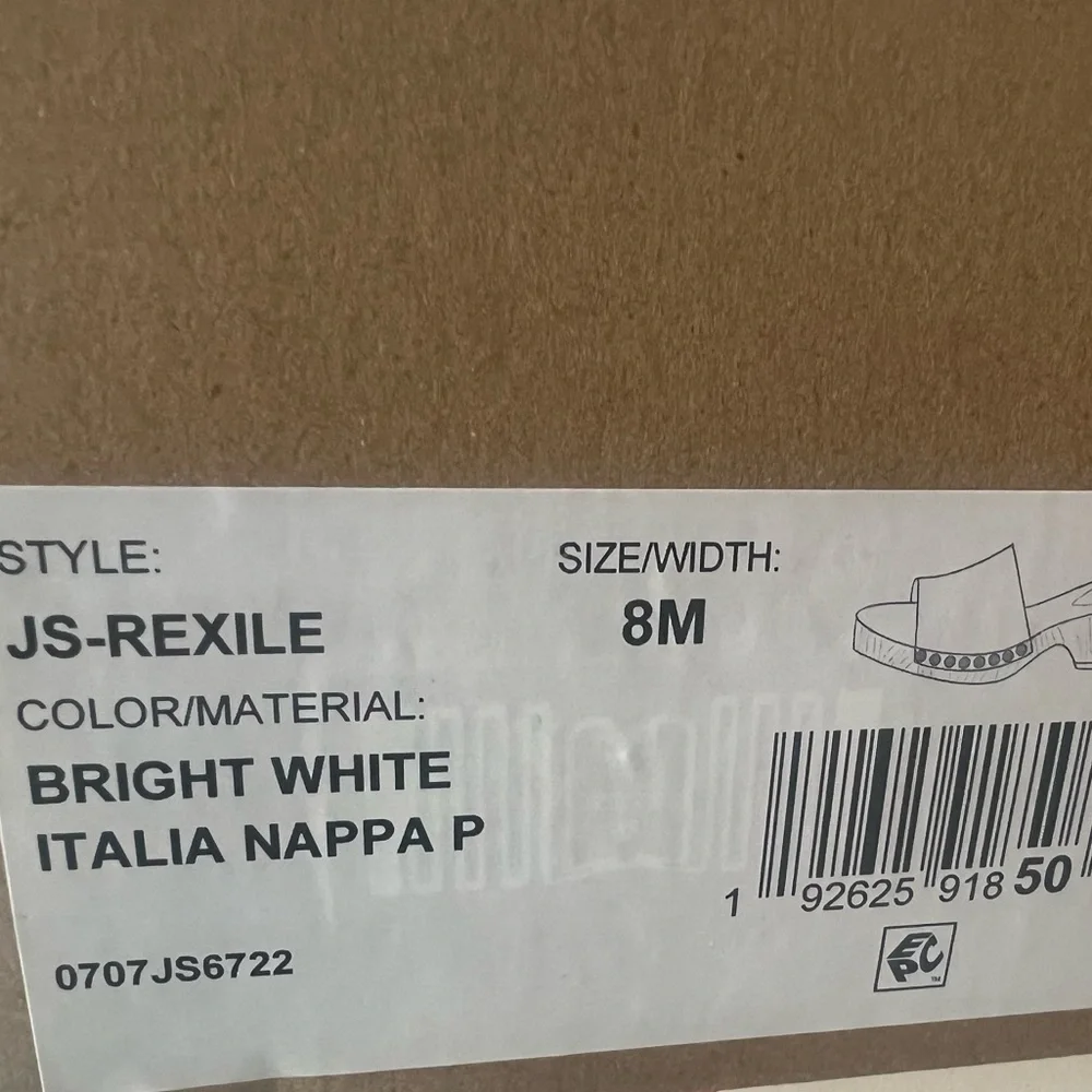 Jessica Simpson Rexile White Women's Mules with Wood Finish - Picture 4 of 5